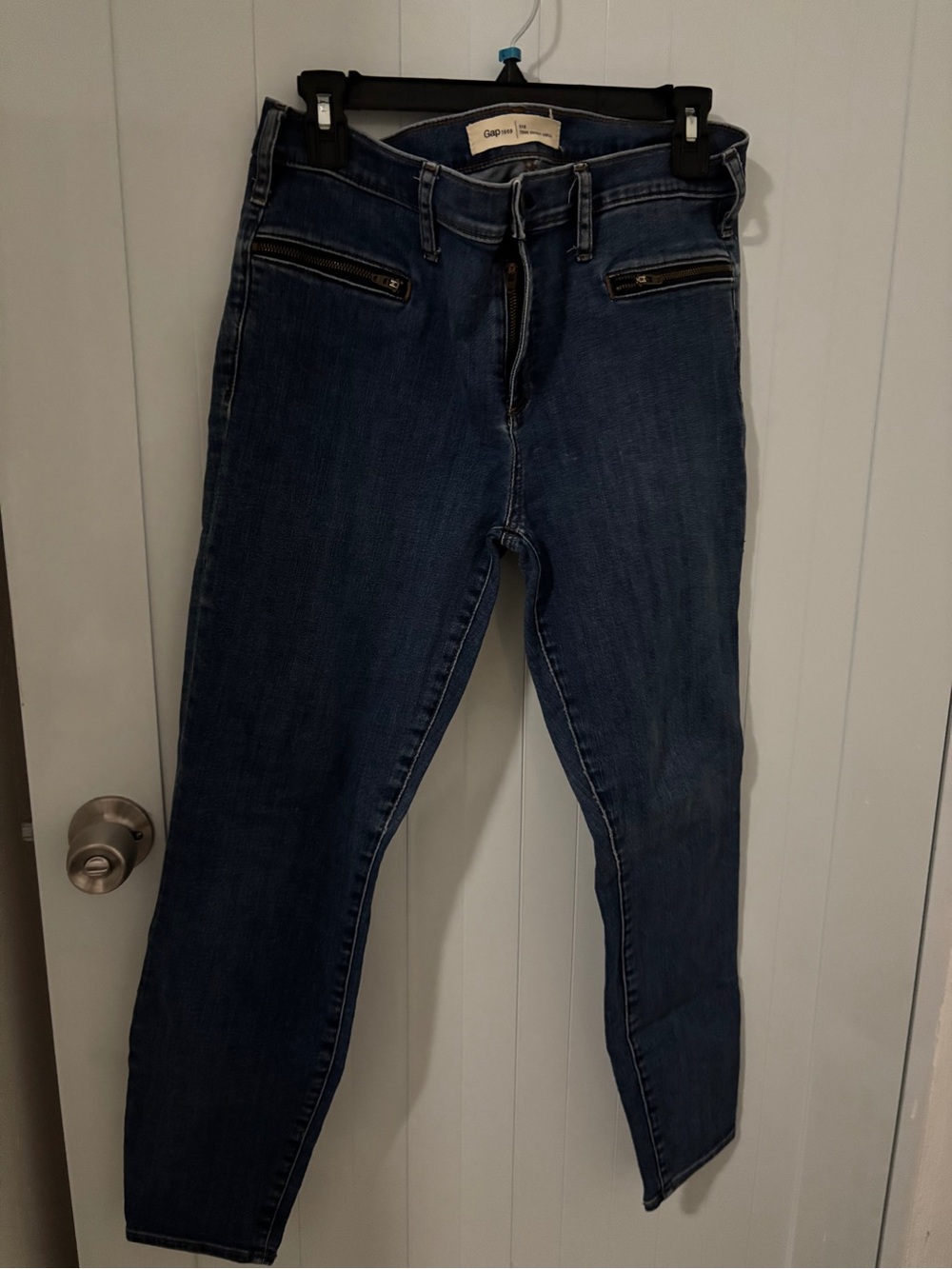 GAP Dark Blue Women's Skinny Jeans with Front Zip Pockets